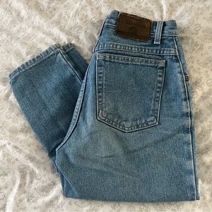 Vintage 90s High Rise Straight Leg Mom Jeans